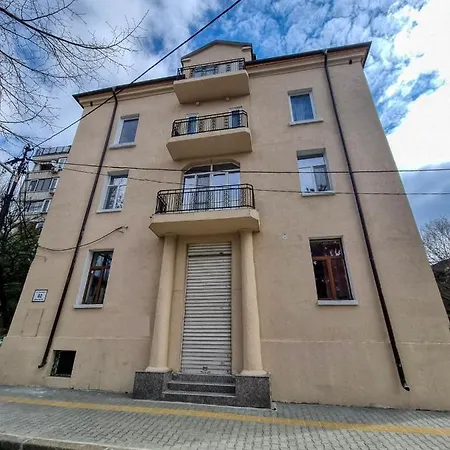 Апартамент Inviting In Center София